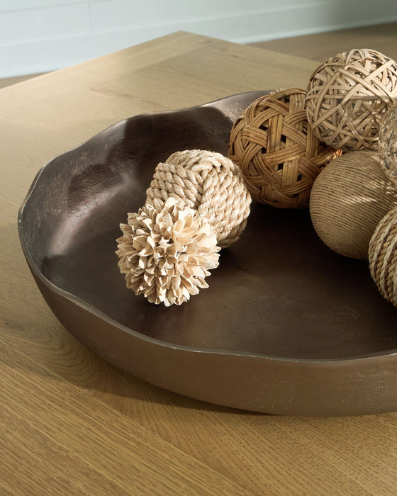 Wallmen - Tray - Champagne Gold Finish