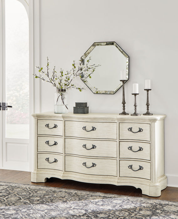 Arlendyne - Dresser - Antique White